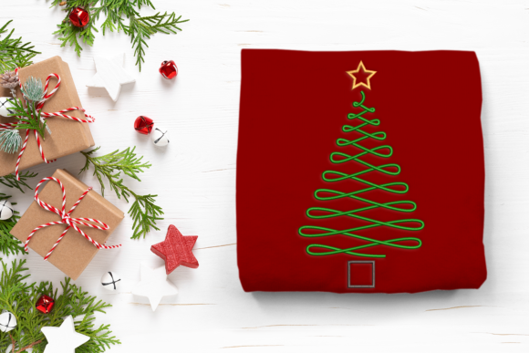 Reviewing the Swirly Christmas Tree Embroidery Design
